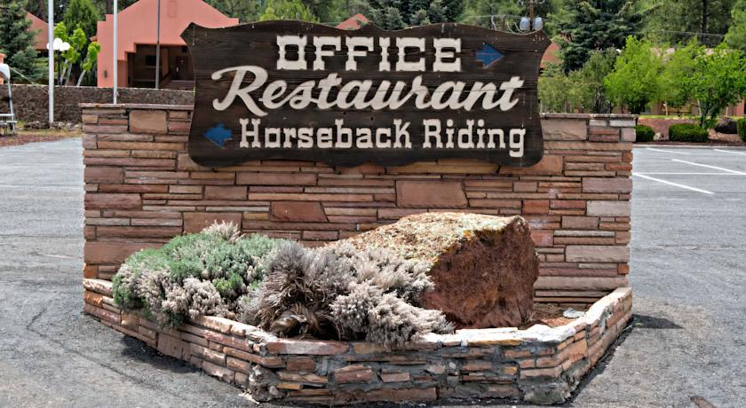 Mountain Ranch Resort At Beacon Hill Williams Exterior foto